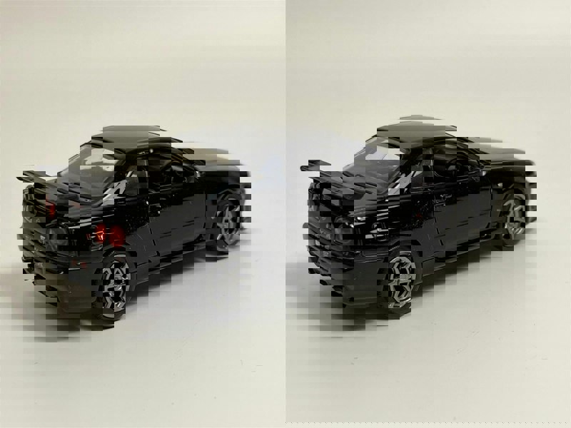 Tayumo Nissan GT R34 V Spec II RHD Black 1:36 Scale Tayumo 36115210