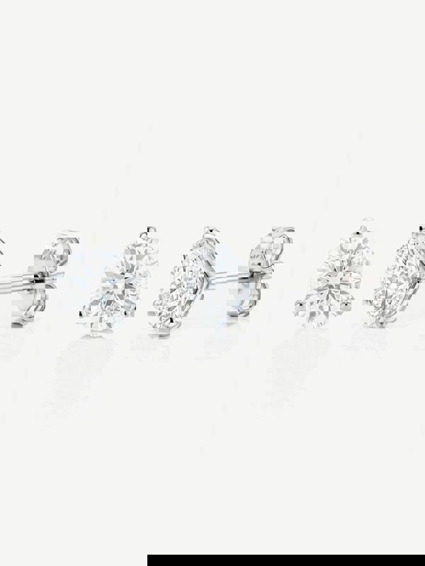 Round Diamond Simulant Stud Earrings in 18k Gold or Silver