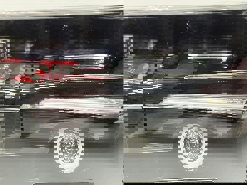 Motor Max James Bond 007 Dr No 1957 Chevy Bel Air 1:18 Motor Max 79831