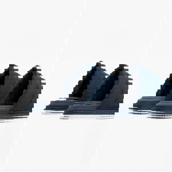 1652181587-25889600.jpg