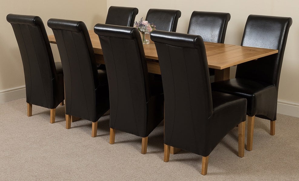 That's Furniture Richmond Medium Oak Extendable Dining Table with Montana Leather Chairs