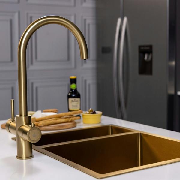 Flode svan | 3 in 1 Instant Boiling Tap | Brushed Brass Finish