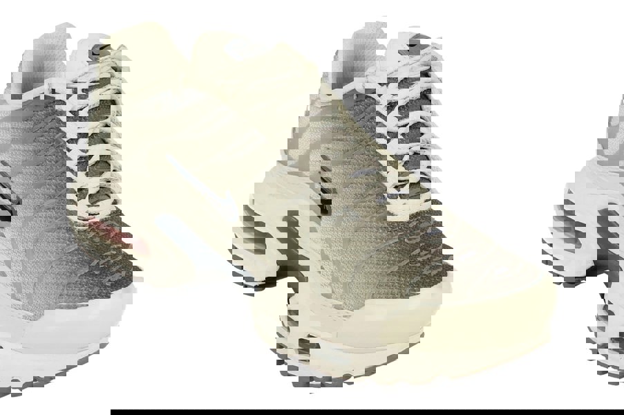 Nike Air Max Plus Womens Fq2892  100 - Summit White Black Smoke Grey 100 - Photo 3