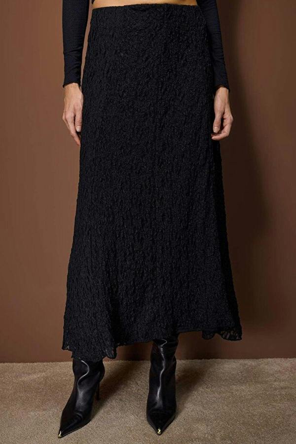 WOVCOR Lined Lace Fabric Knitted Skirt