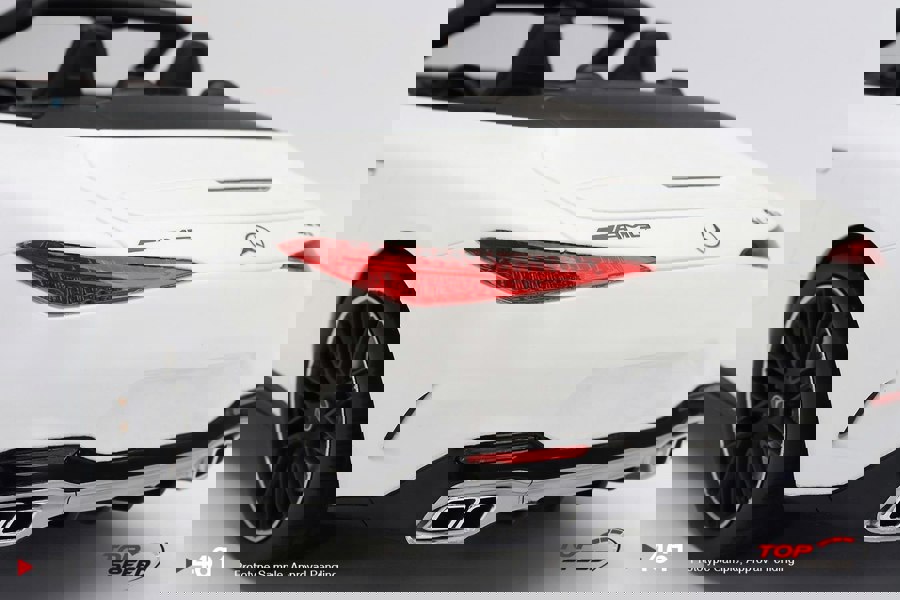 TSM Mercedes AMG SL 63 White 1:18 Scale TSM TS0461