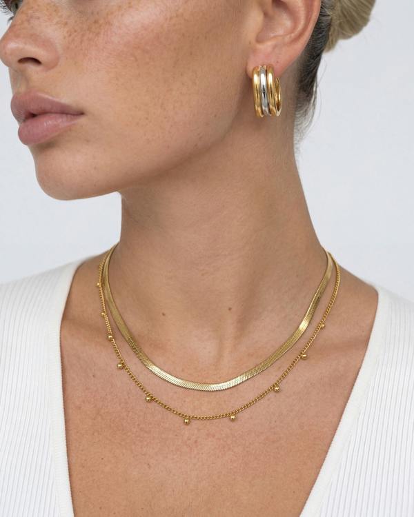 Elk & Bloom Chunky Two-Tone Gold Ringed Hoops