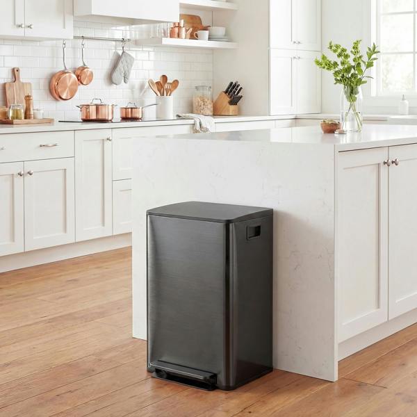 Trash Can