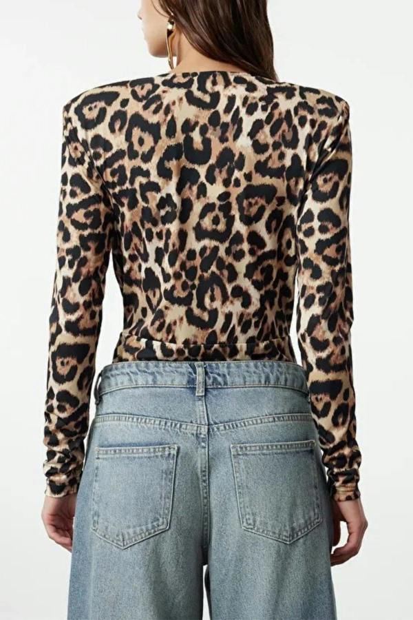 WOVCOR Double-Breasted Knit Sandy Bodysuit