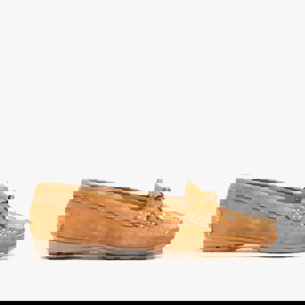 1582552985-13675200.jpg