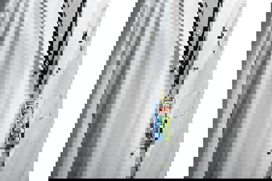 Durable PUSHBOX Trio 3 Card Security Pass ID Holder | 10 Pack | Clear