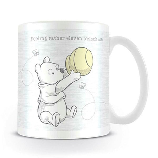 Winnie the Pooh Eleven O´Clockish Mug - Black/White/Yellow