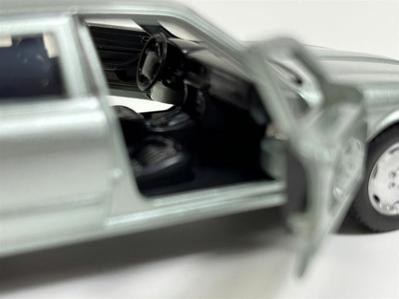 Tayumo Jaguar XJ6 LHD Seafrost 1:36 Scale - 36100021
