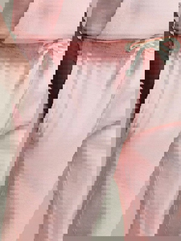 RALA3139_HINT_OF_PINK_4