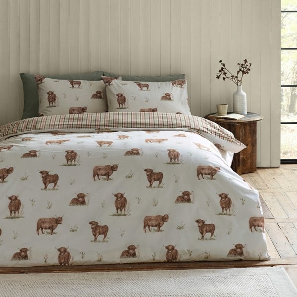 Catherine Lansfield Angus Highland Cow Reversible Duvet Cover Set Natural