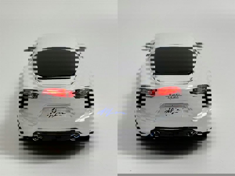 Tayumo Maserati Alfieri 2014 Concept White LHD 1:32 Light & Sound Tayumo 32125010