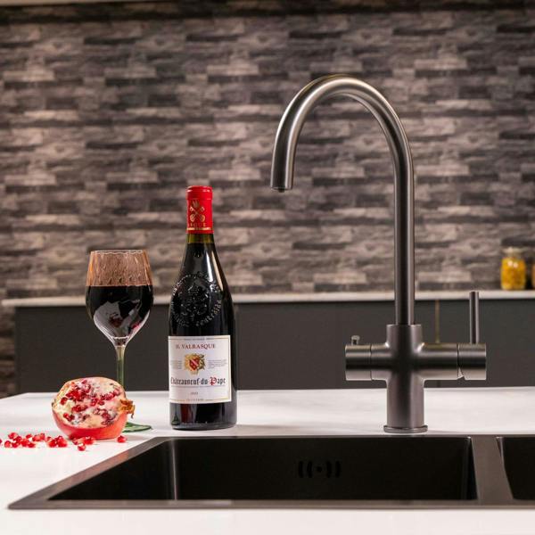 Flode svan | 3 in 1 Instant Boiling Tap | Gun Metal Finish