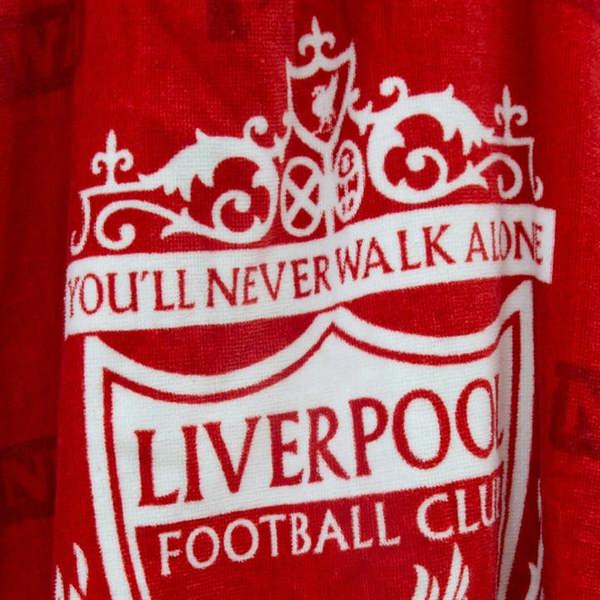 Liverpool FC Towel Poncho, Clothing, Sports, Gift