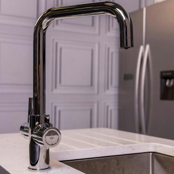 Flode Kyld 4 in 1 Instant Boiling & Cold Water Tap with Filtered Chilled Water | Polished Chrome Finish