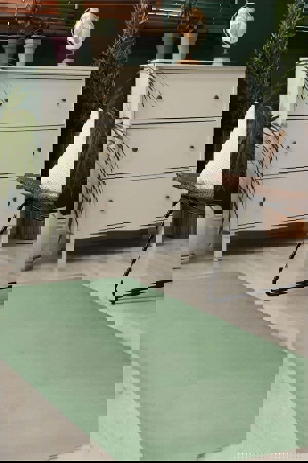 Solid Design Green Living Room Rug | Handcrafted Indoor Rugs