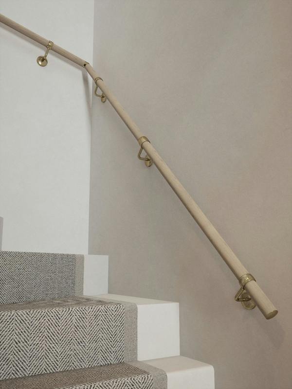 Handrails Direct Ryton Teak Double Winder Handrail