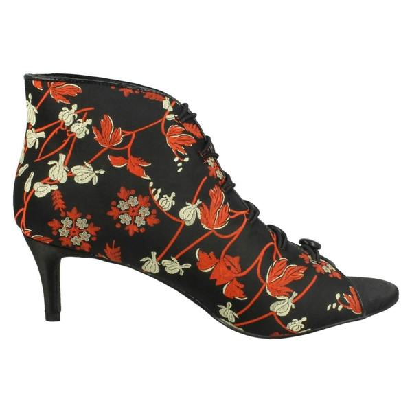 Anne Michelle Ladies Anne Michelle Mid Heel Button & Hook Boot Sandals