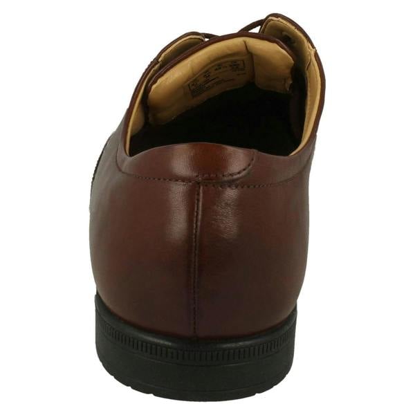 Clarks Mens Clarks Brogue Detailed Shoes Bampton Wing