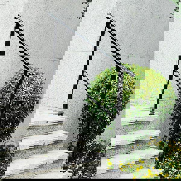 Gr8 Garden Outdoor Adjustable Black Steel Handrail 1-4 Steps Garden Stairs Safety Grab Rail