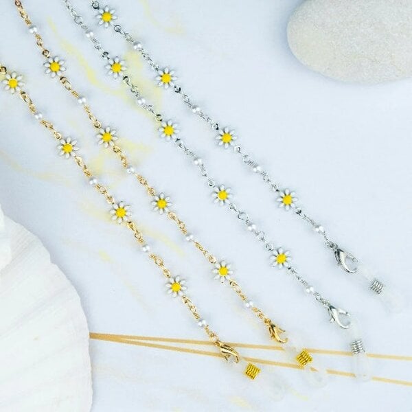 The Colourful Aura White Sun Flower Daisy Sunglass Reading Eyeglass Lanyard Pearl Chain Holder