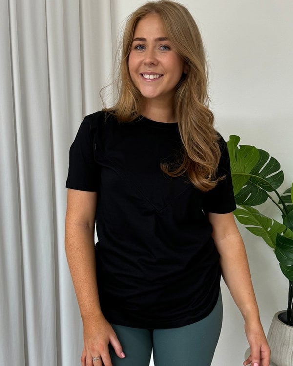 Pretty Mama Everyday Regular Fit Tshirt - Black