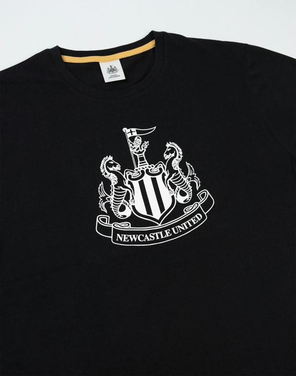 Newcastle United Mens Black Logo Short Sleeve Long Leg Pyjama Set