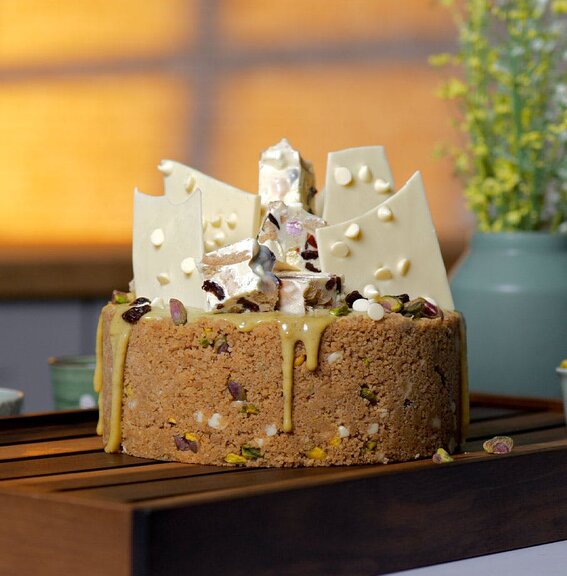 Pleese White chocolate and pistachio rocky road