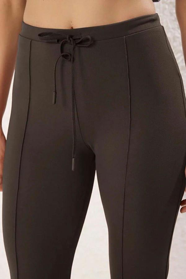 WOVCOR Scuba Fabric Knitted Jogger with Tie Detail