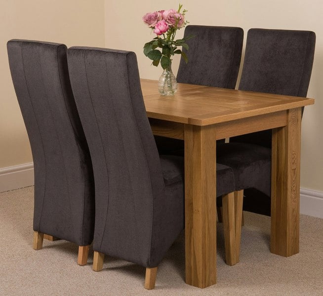 That's Furniture Hampton Small Oak Extending Dining Table with Lola Fabric Chairs