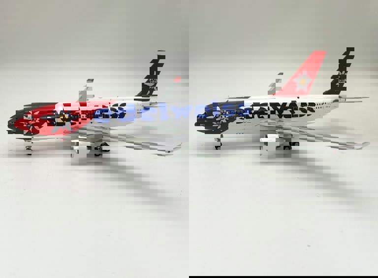 InFlight200 Edelweiss Air Airbus A330-223 HB-IQI With Stand 1:200 Scale Inflight200 IF332WK0623
