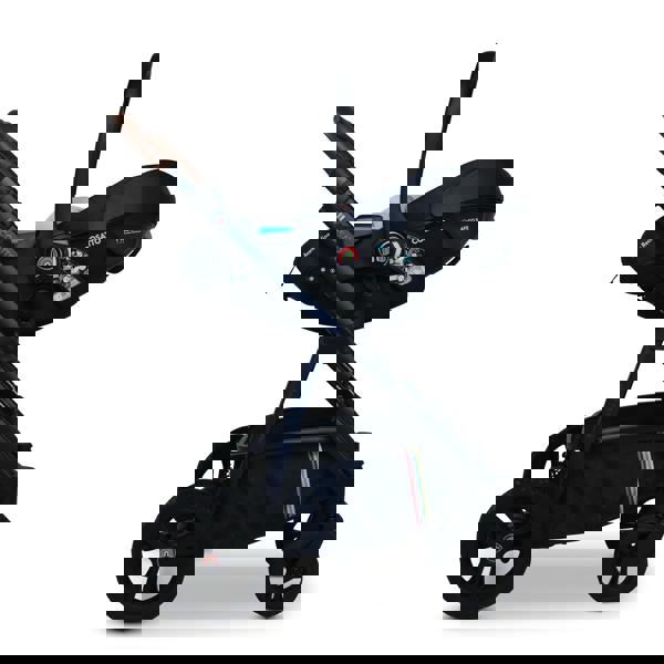 Cosatto Wow 3 Rotate & Recline Cozy Bundle Doodle Days