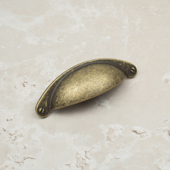 Handle & Home Antique Brass Cup Handle and Coordinating Knob - 64mm Cup Handle
