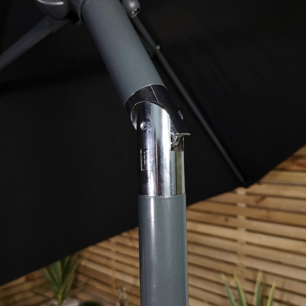 Samuel Alexander 2m Aluminium Garden Patio Sun Shade Parasol with Tilt and Crank in Black