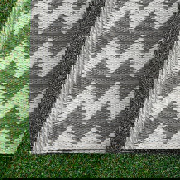 Samuel Alexander 1.5m x 2.1m Atlantis Large Outdoor Alfresco Patio Rug Mat in Slate