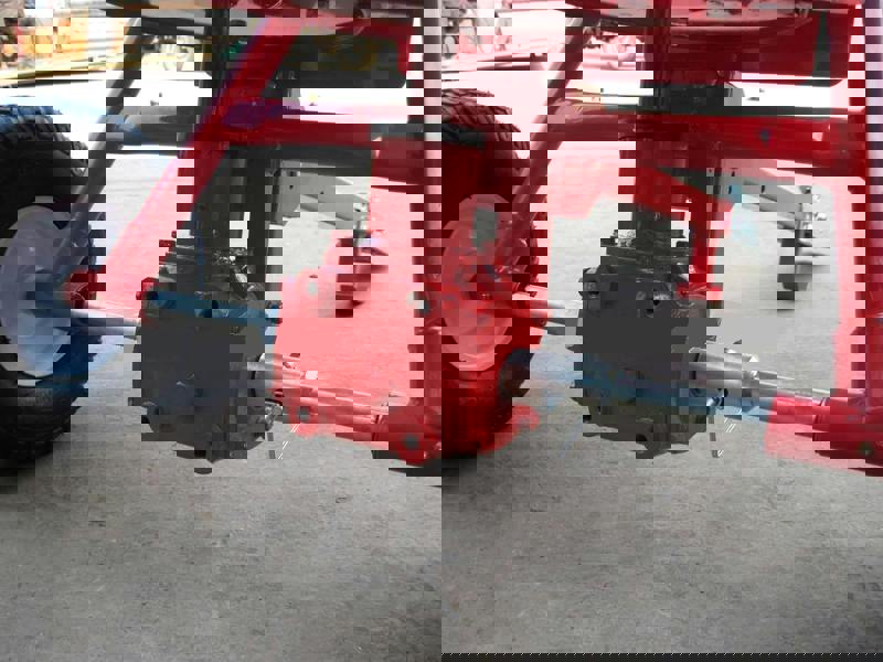 Tow Behind Fertiliser Seed Spreader 350lb 190L