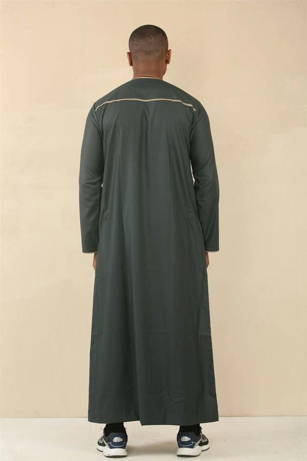 Infinity Leather Men's Omani Eid Thobe  Saudi Emirati Jubba Robe
