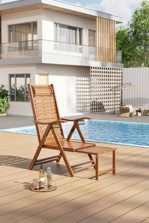 Living and Home 115cm D Bamboo Foldable Recliner Lounge Chair with Retractable Footrest