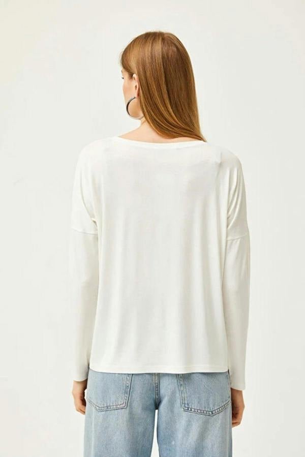 Hoxton Gal Crew Neck Draped Batwing Viscose Blouse