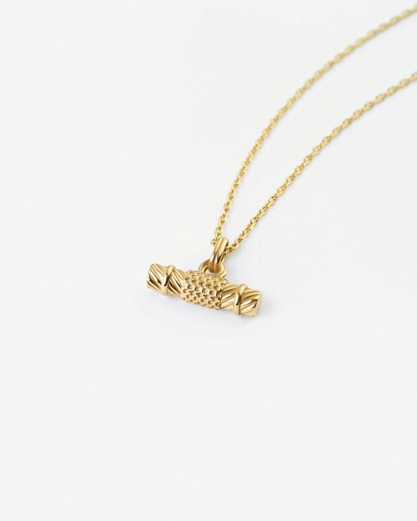 Elk & Bloom Raise The T-Bar Chunky 14K Gold Pendant Necklace