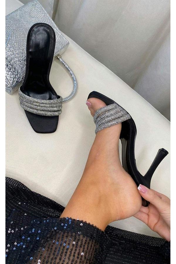 Aisha High Heel Sandals With Diamante Detailed Straps - Black