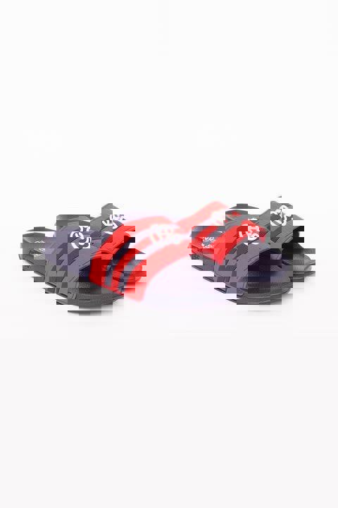 Crosshatch Hamlax Sliders Red