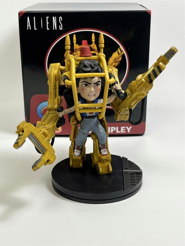 Q Fig Aliens Ellen Ripley Power Loader 14cm Figure Q Fig ALN0402