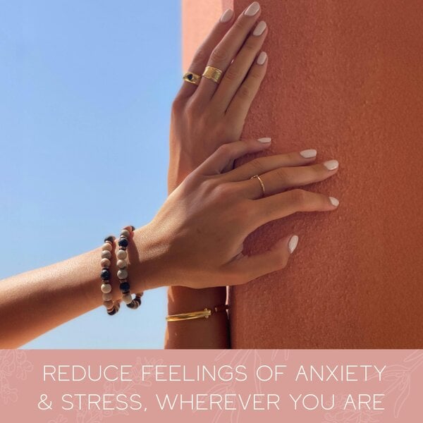 SMUG Lava Bead Aromatherapy Bracelet with Essential Oil - Happiness