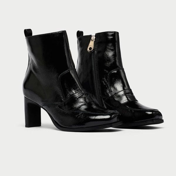 Calla Daphne Boots - Black Shine Leather