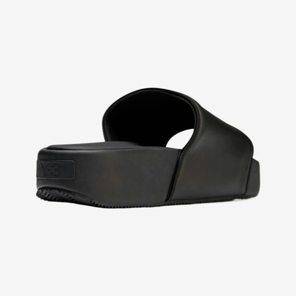 Nike HR1940 Slides   in  Black