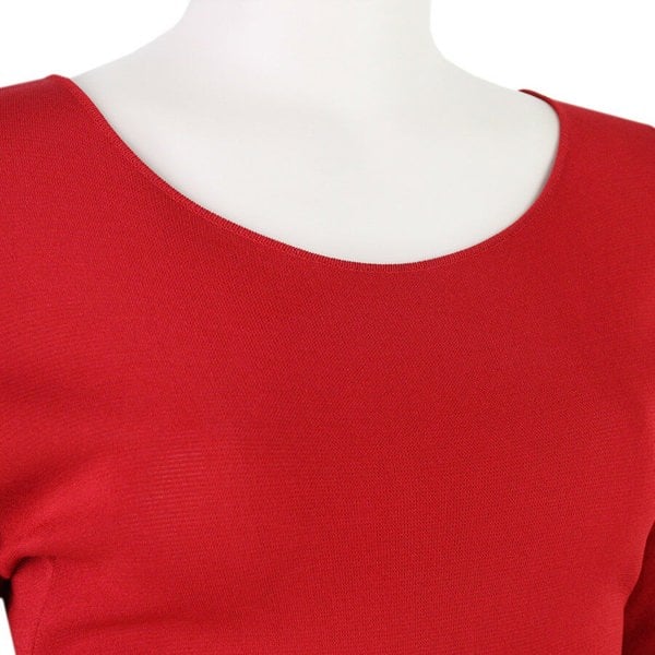 A Giambattista Valli elegant dress in luxurious pillar box red knitted fabric